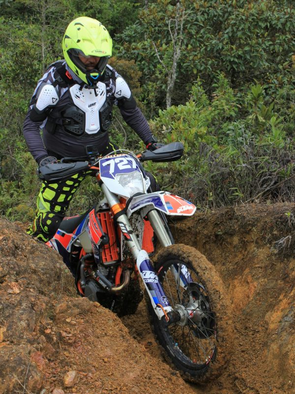 sweet-cherry-3fyIgHHa0AM-unsplash